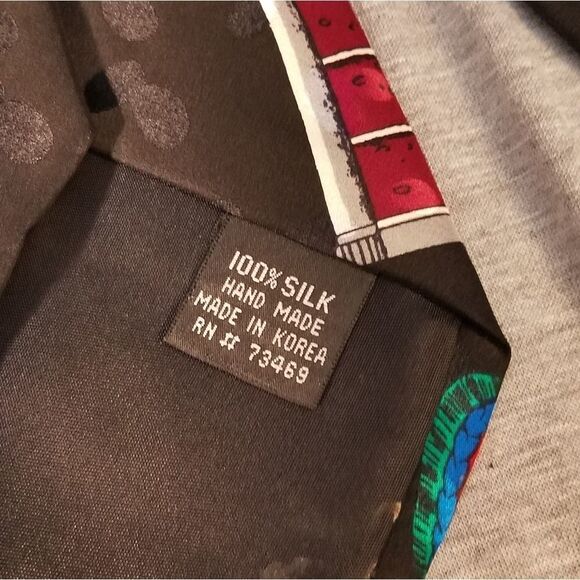 Addiction Santa in Chimney Tie Christmas - Picture 4 of 4